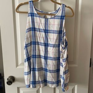 Woman’s Old Navy Checkered tank